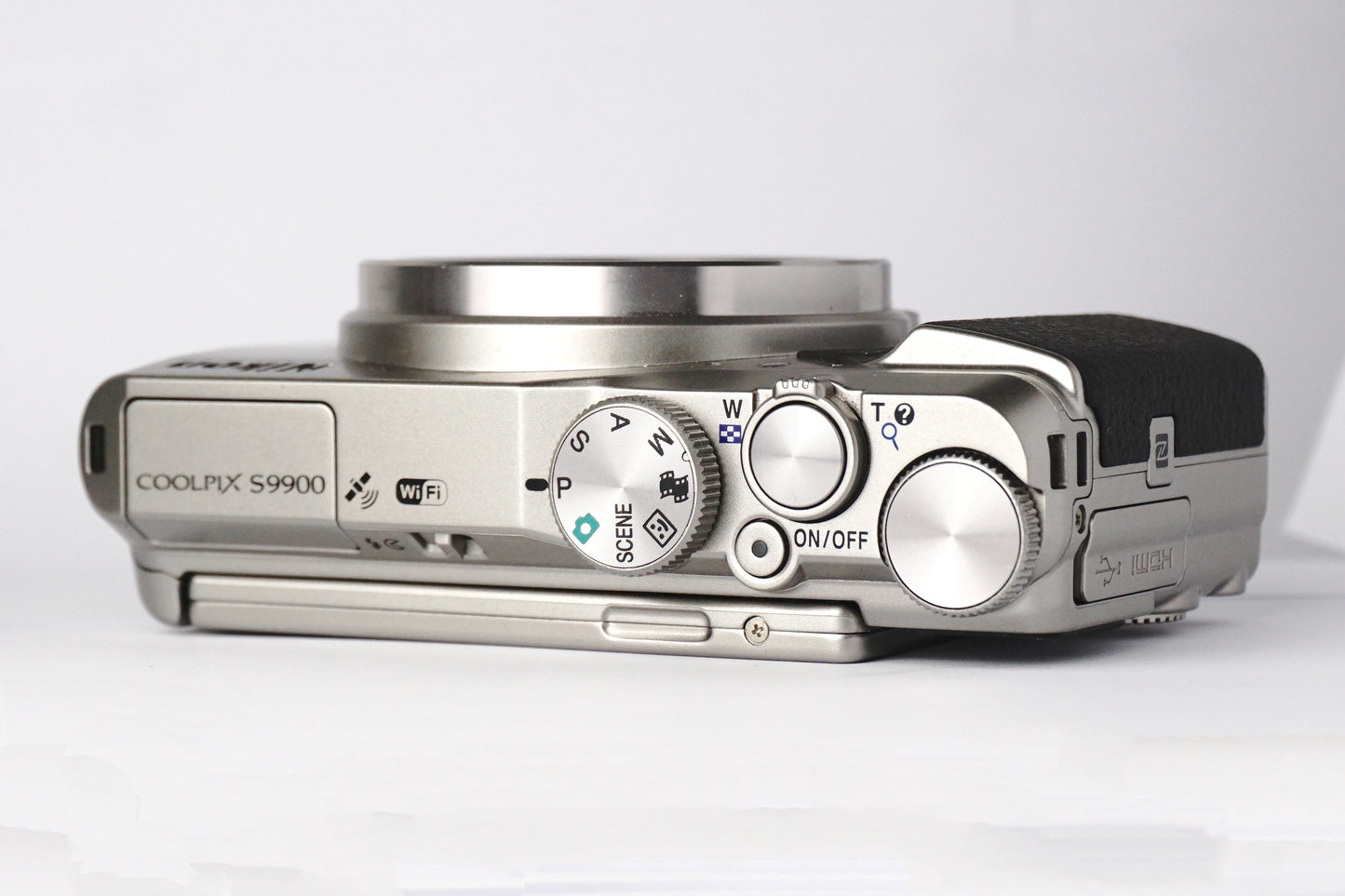 Nikon Coolpix S9900 - SLM