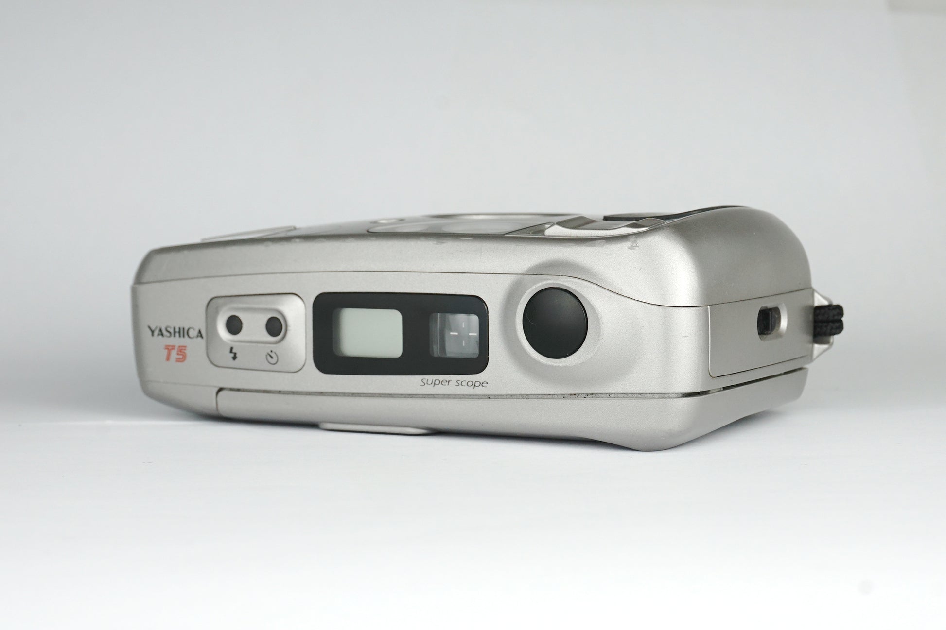Yashica T5 Super 35mm Film Camera with Carl Zeiss Lens - SLM