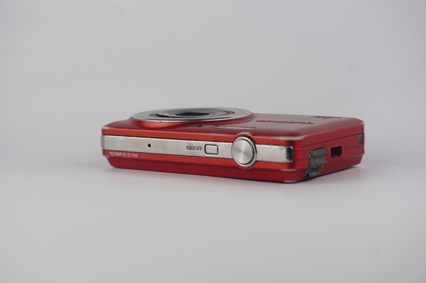 Olympus D-700 - SLM