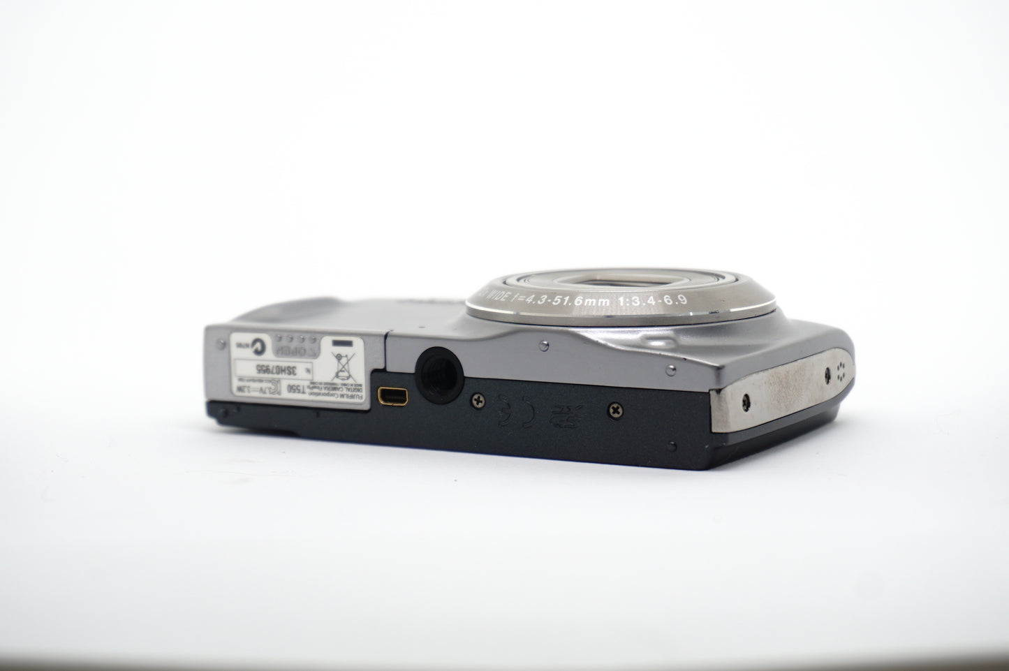 Fujifilm Silver Compact Digital Camera 2 image 14