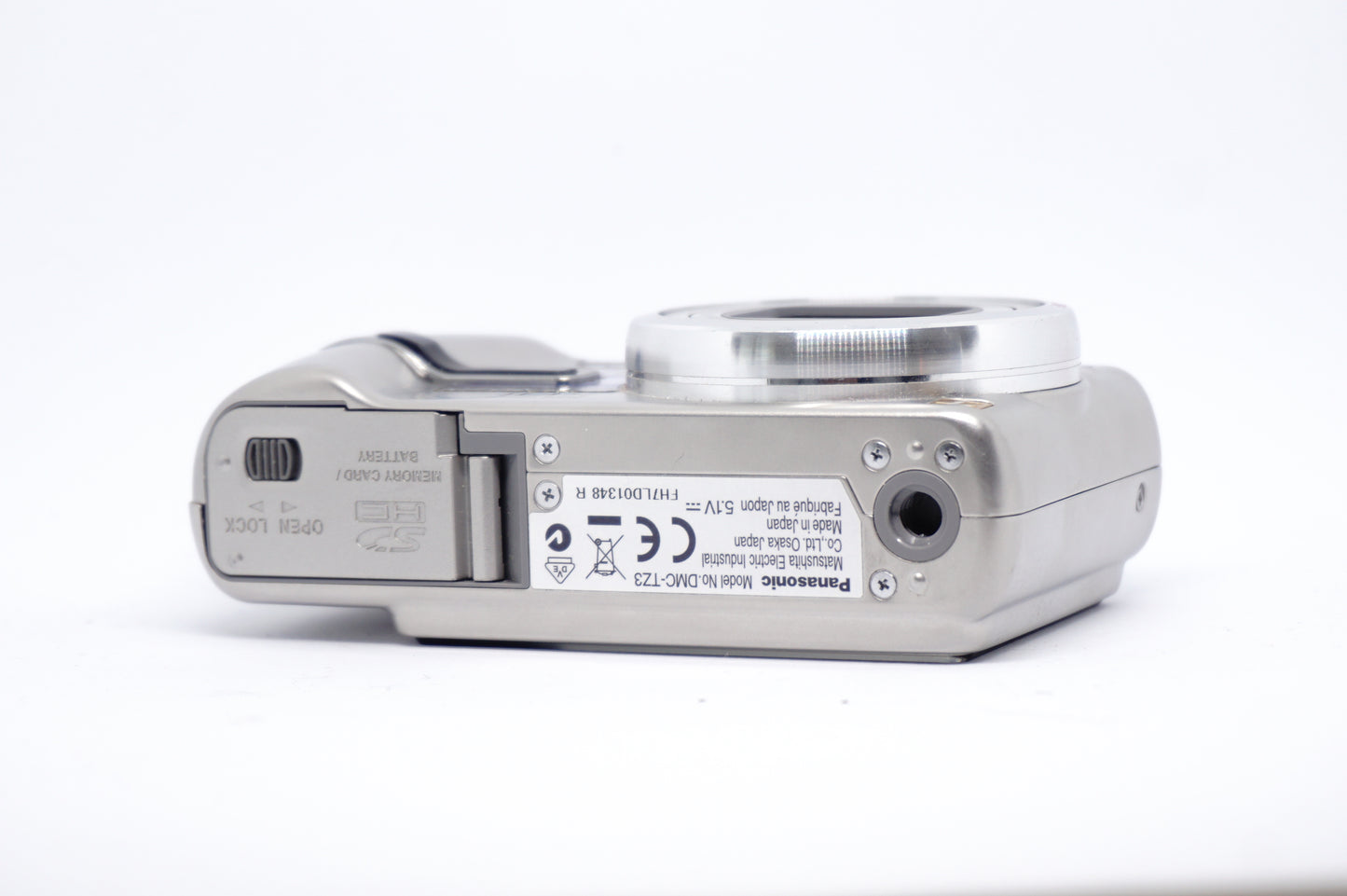 Panasonic Lumix Silver Compact Digital Camera 2 image 5