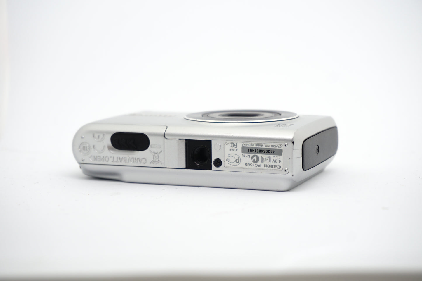 Canon Silver Black Lens 14MP Compact Digital Camera image 4