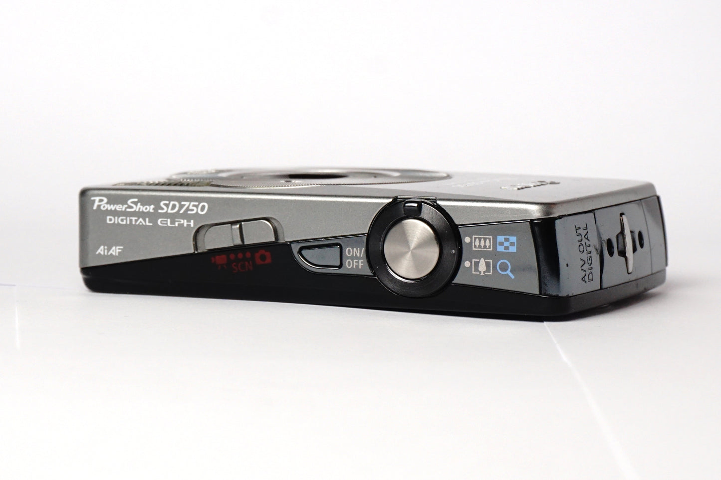 Canon IXUS 75