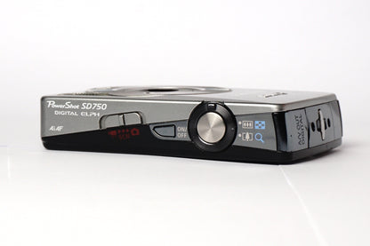 Canon IXUS 75