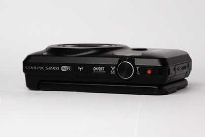 Nikon Coolpix s6900