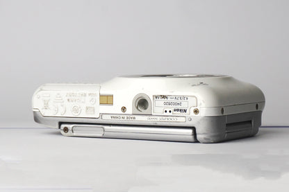 Nikon Coolpix S6600 - SLM