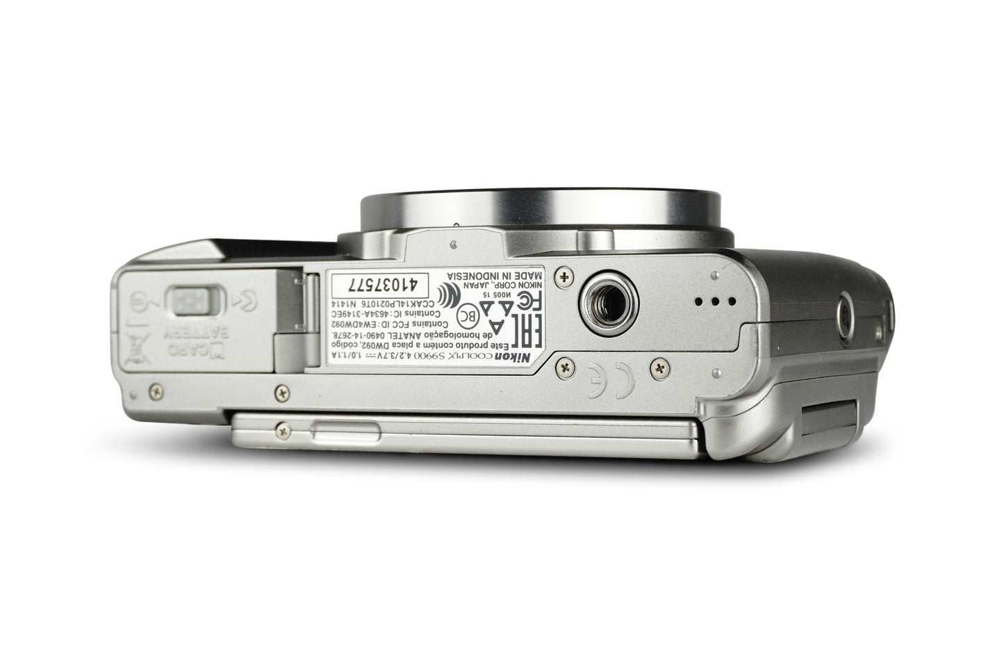 Nikon Coolpix S9900 - SLM