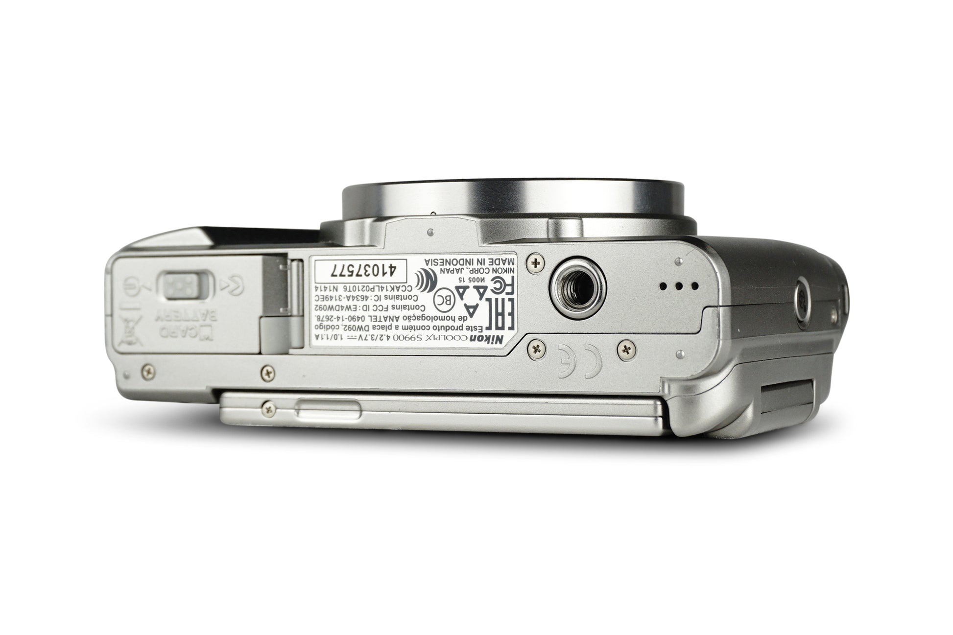 Nikon Coolpix S9900 - SLM