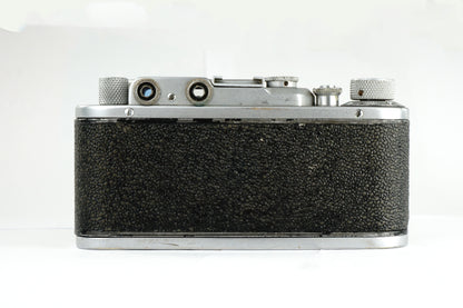 Zorki 1 Model C - with Industar-10 50mm f/3.5 Lens - SLM