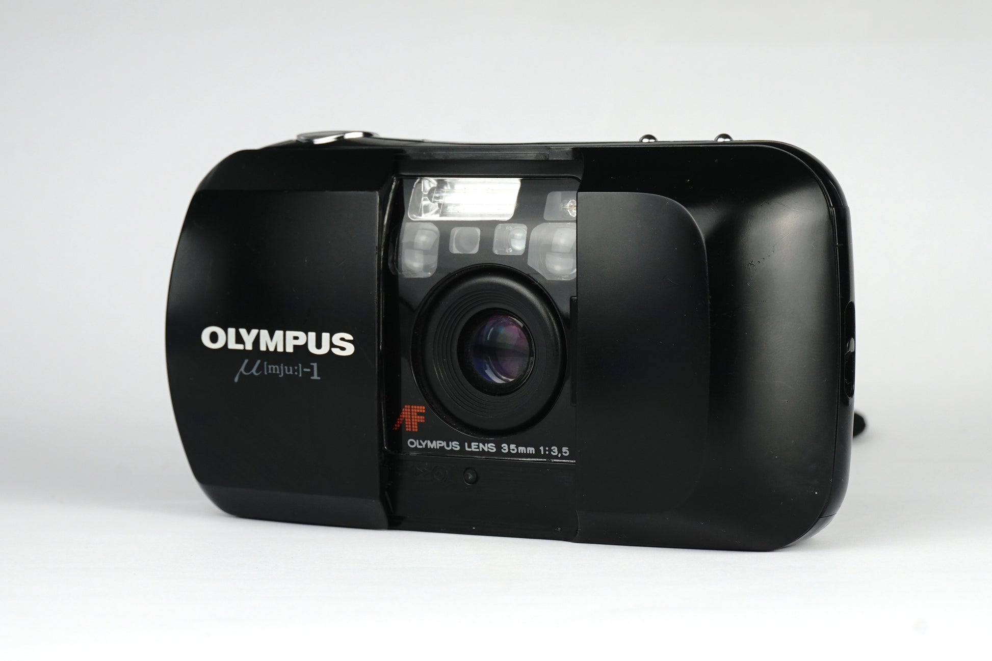 Olympus µ[mju:]-I Quartz Date 35mm Film Camera - SLM
