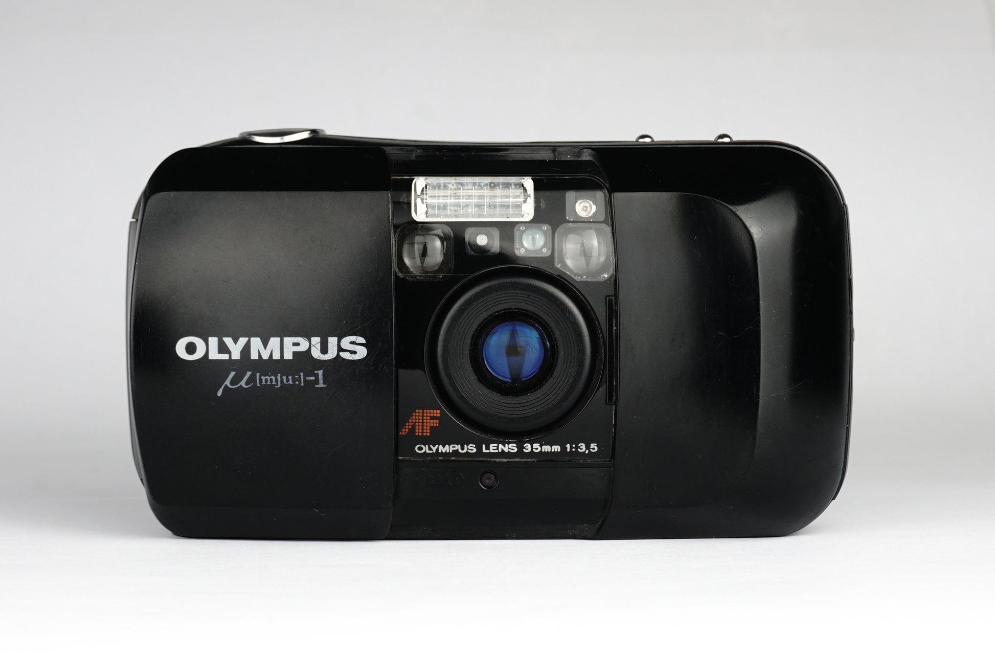 Olympus µ[mju:]-I 35mm Film Camera - SLM