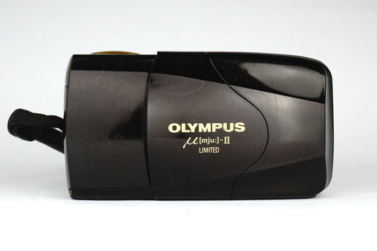 Olympus µ[mju:]-II Gold Black Limited Edition with Leather Case - SLM