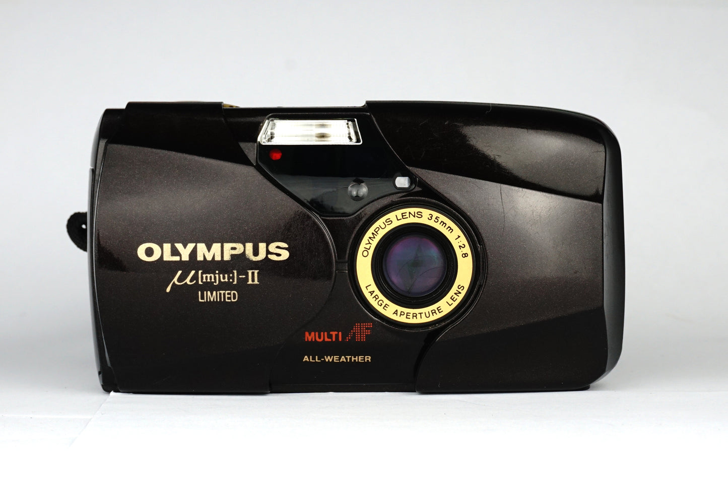 Olympus µ[mju:]-II Gold Black Limited Edition with Leather Case - SLM
