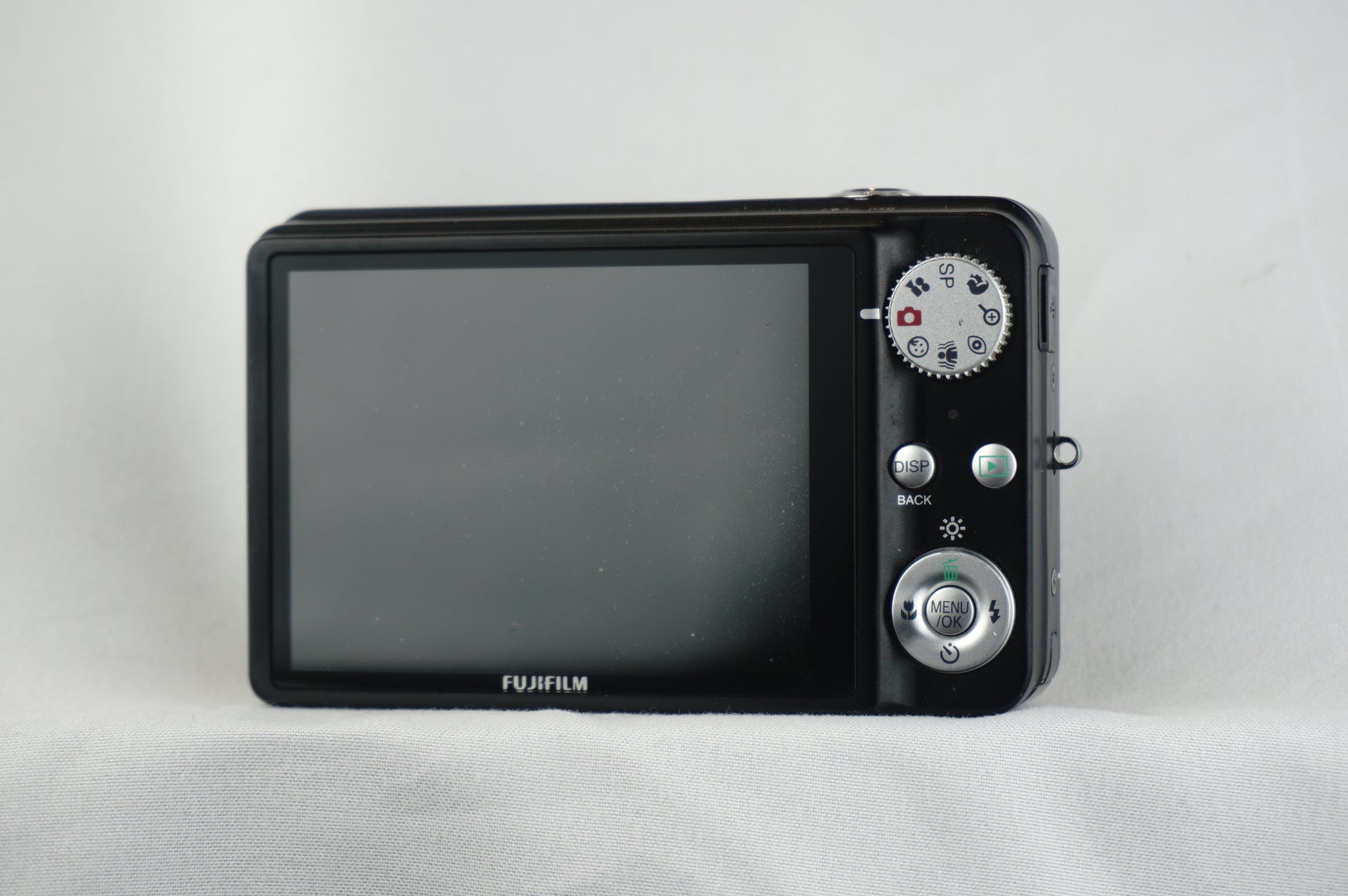 Fujifilm Finepix J150W - SLM