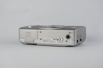Fujifilm Finepix F700 - SLM