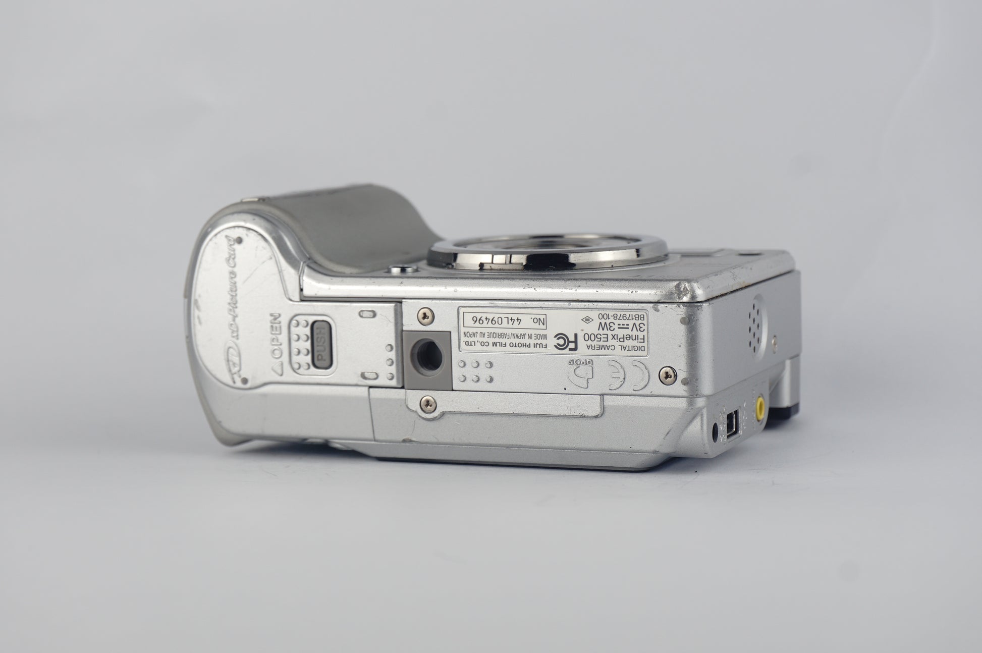 Fujifilm Finepix E500 - SLM