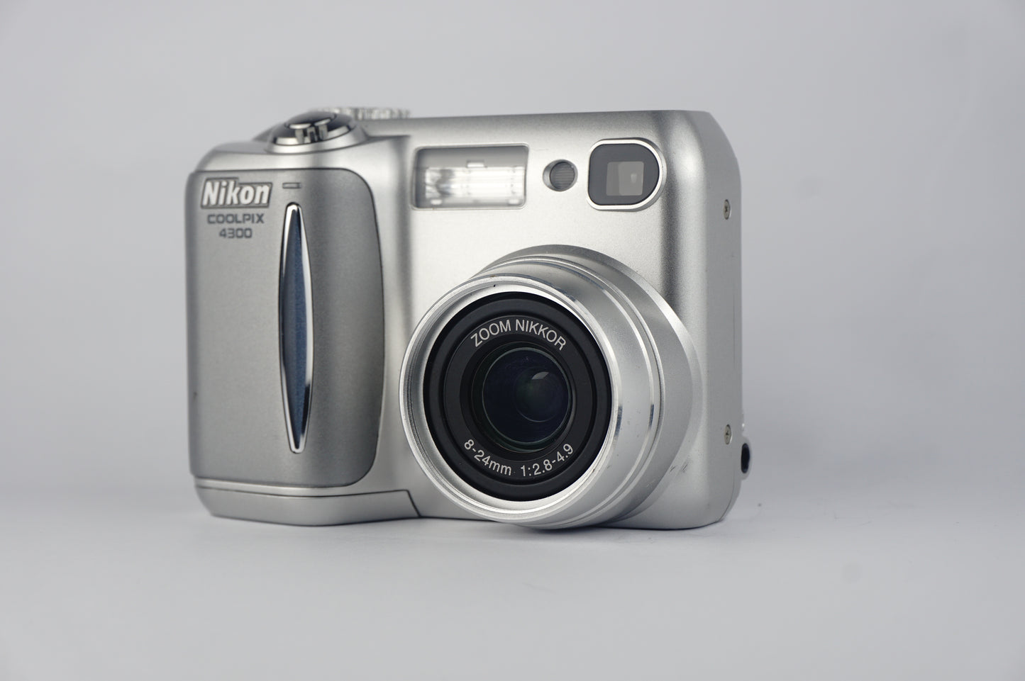 Nikon Coolpix 4300 - SLM