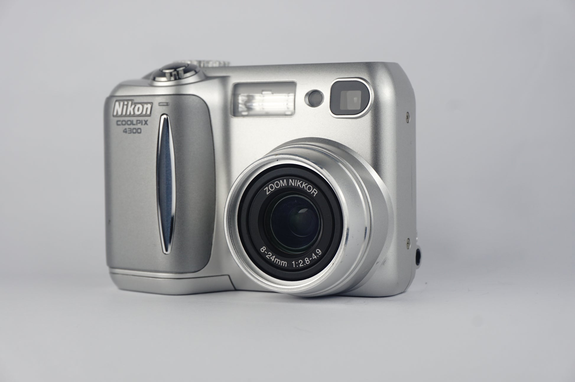 Nikon Coolpix 4300 - SLM