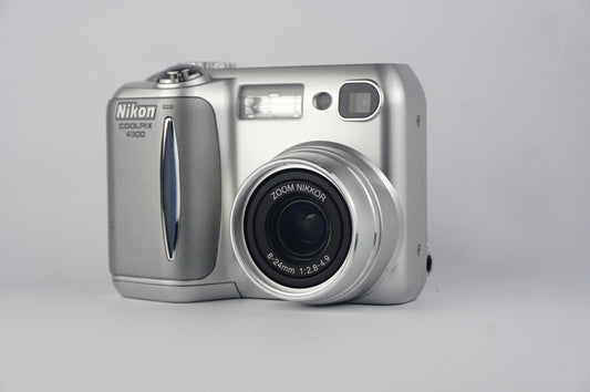 Nikon Coolpix 4300 - SLM