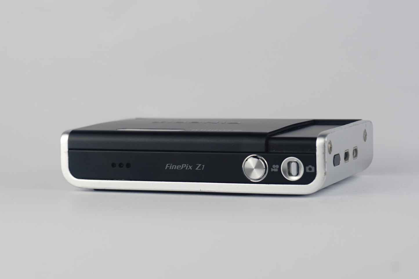 Fujifilm Finepix Z1 - SLM