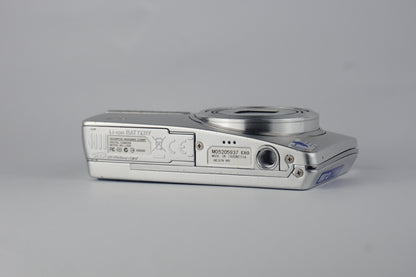 Olympus U-820 - SLM