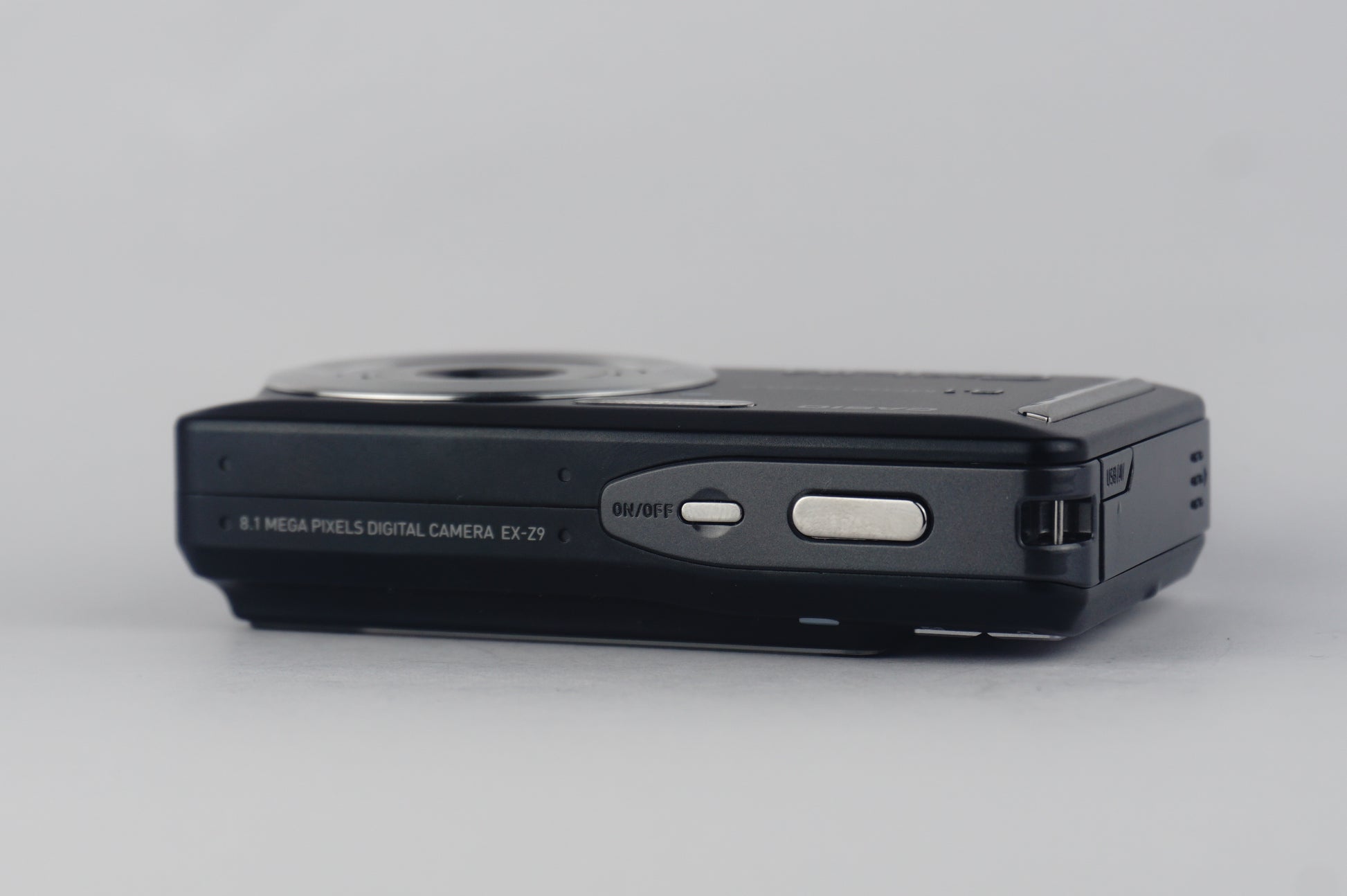 Casio Exlim Z9 - SLM