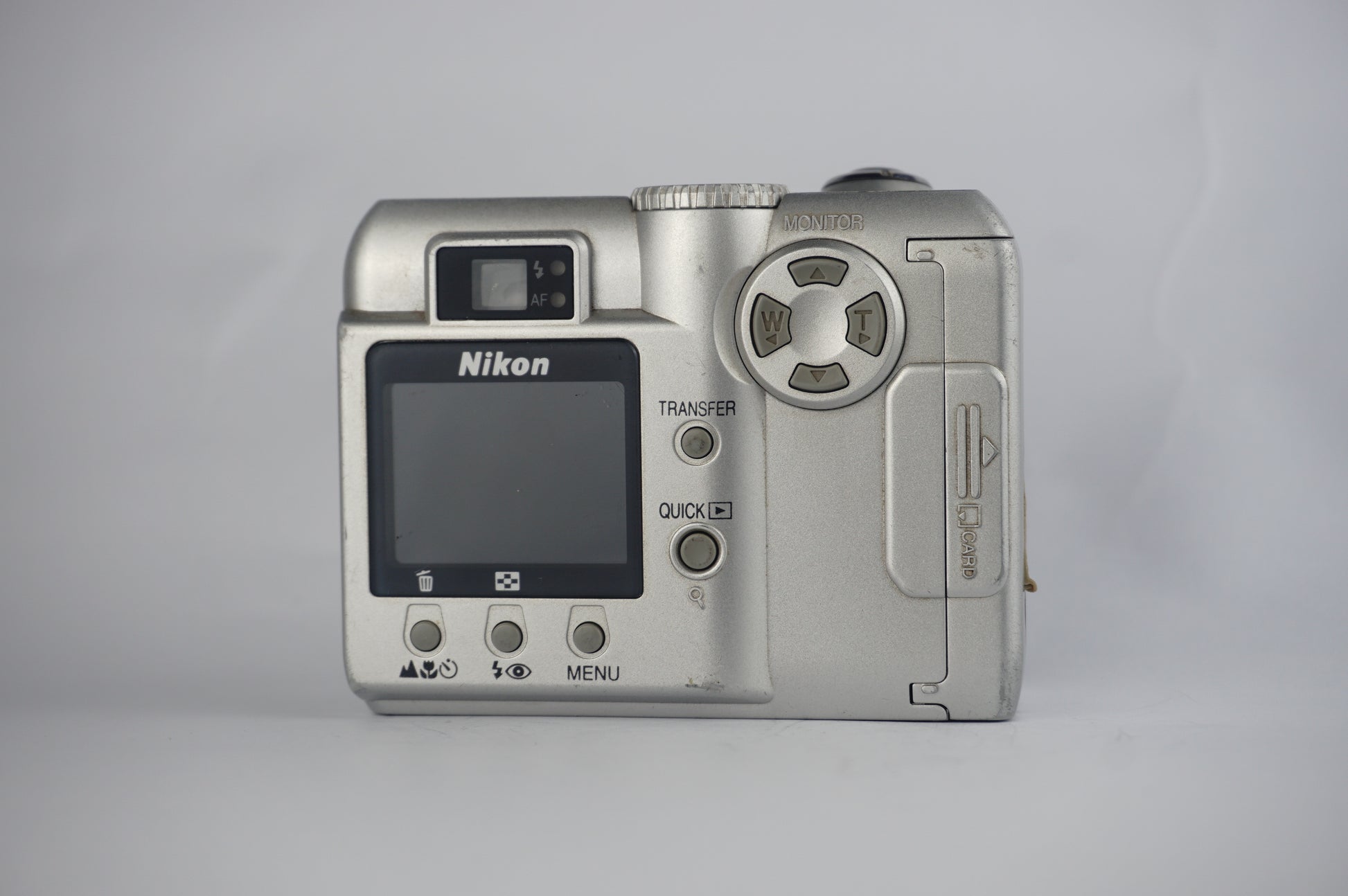 Nikon Coolpix 775 - SLM
