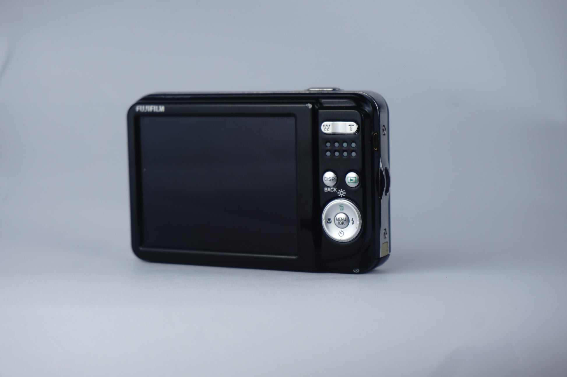 Fujifilm Finepix A235 - SLM
