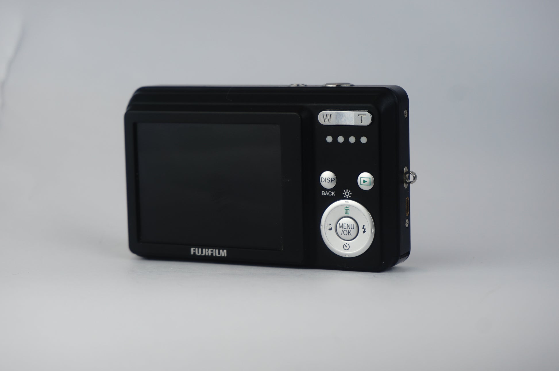 Fujifilm Finepix J10 - SLM