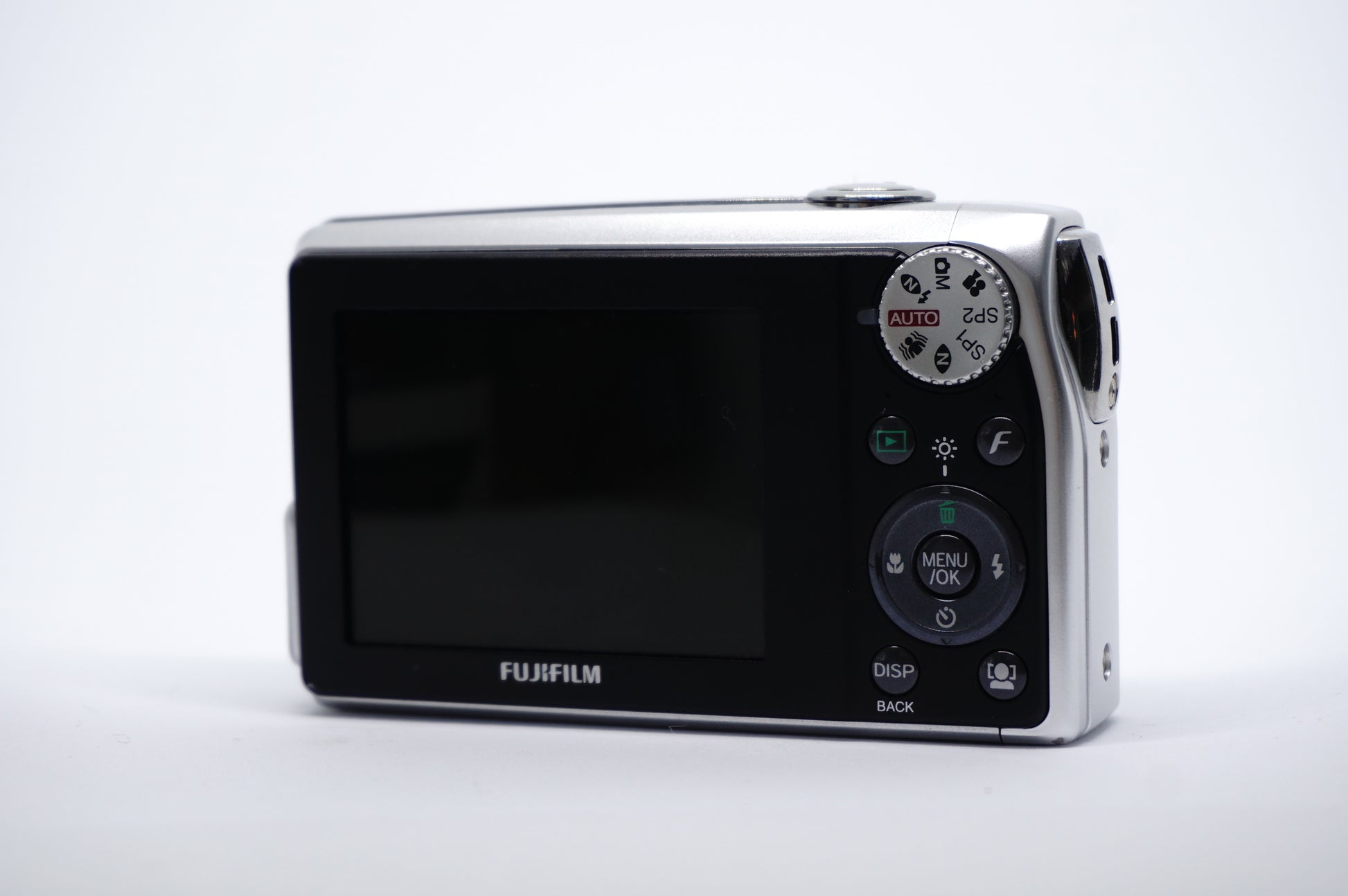 Fujifilm Silver Compact Digital Camera image 8