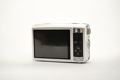Fujifilm FinePix Z Silver-Black Digital Camera image 4