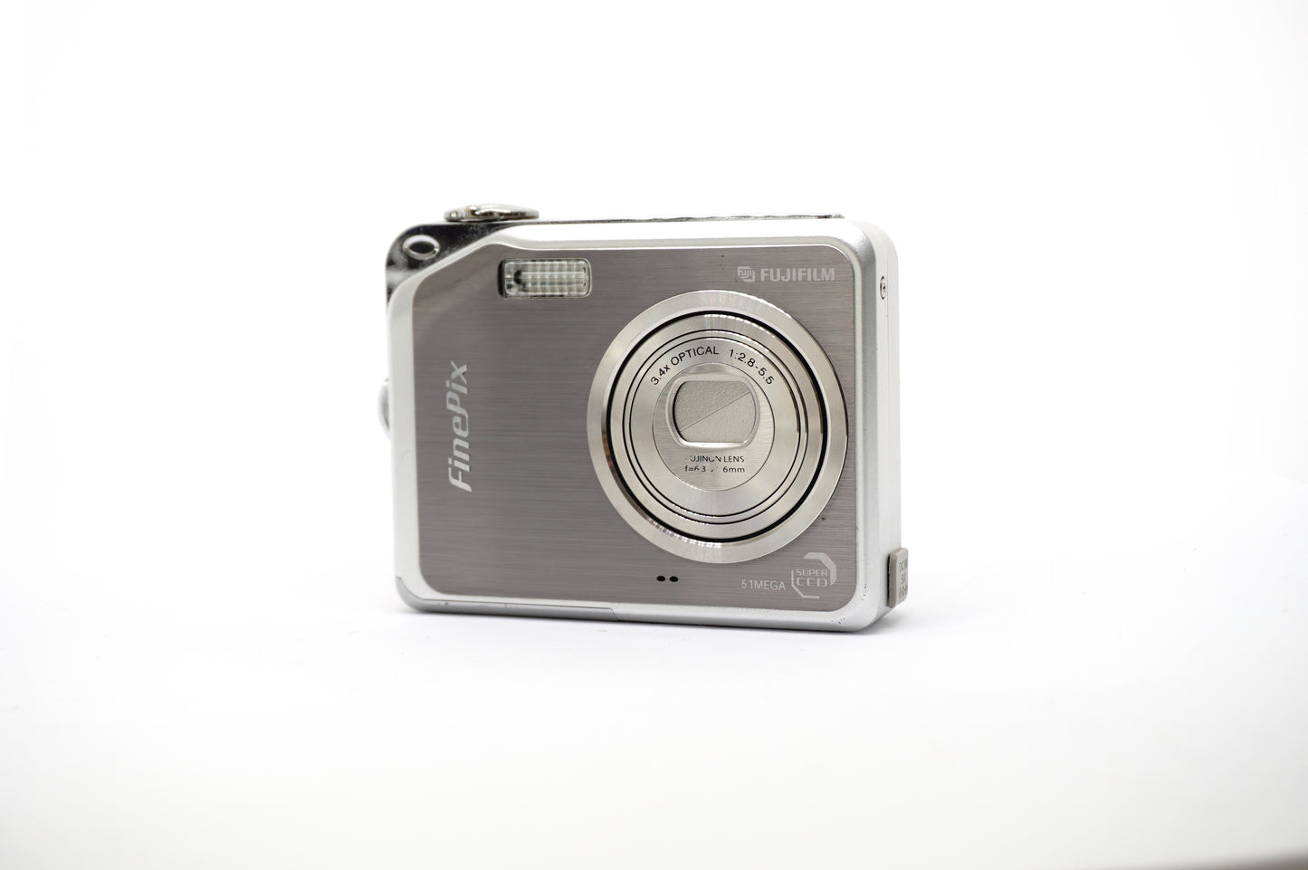 Fujifilm 5.1MP Silver Compact Digital Camera image 3