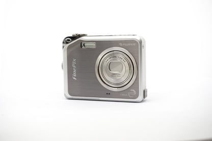 Fujifilm 5.1MP Silver Compact Digital Camera image 3