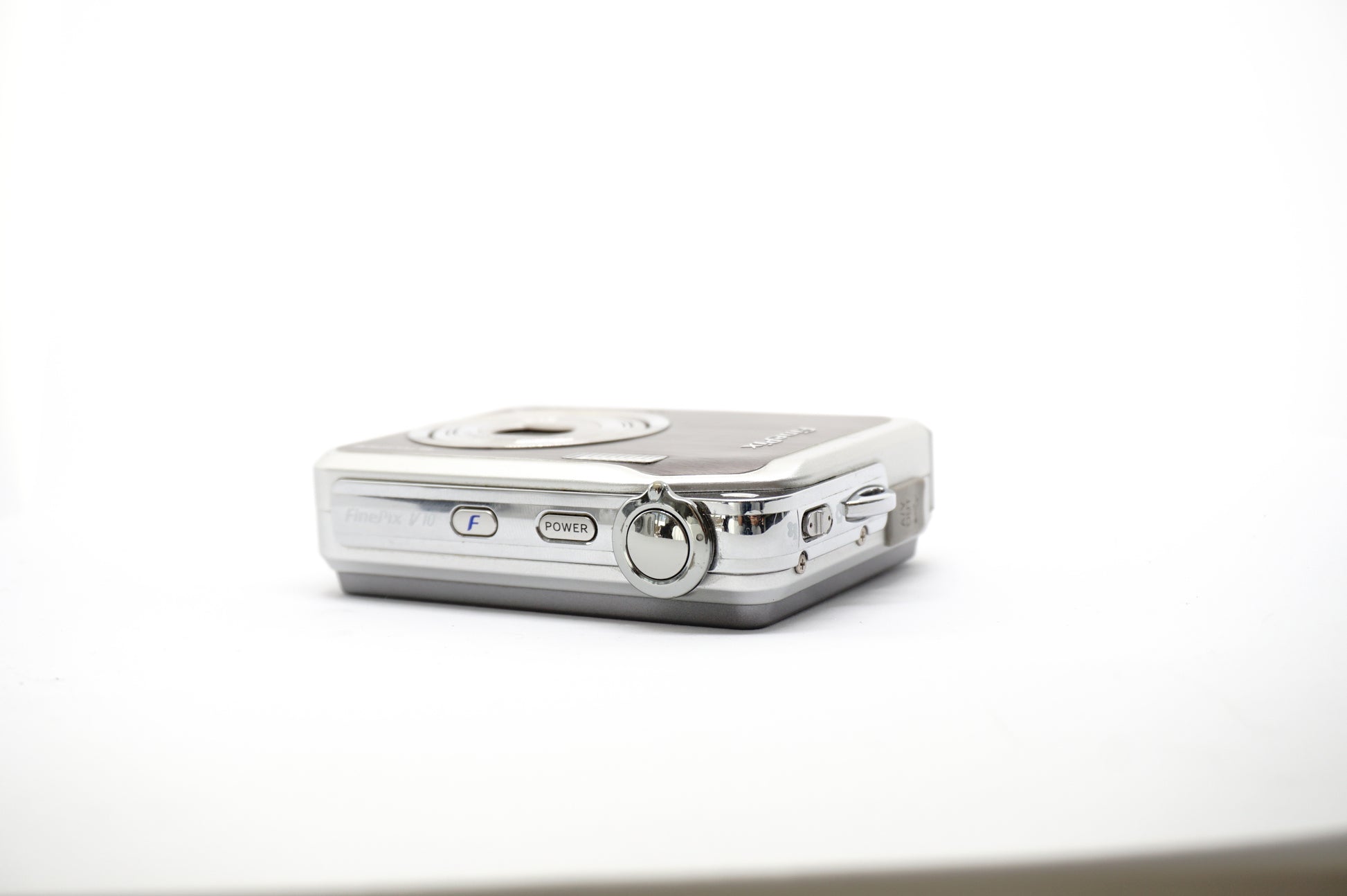 Fujifilm 5.1MP Silver Compact Digital Camera image 5