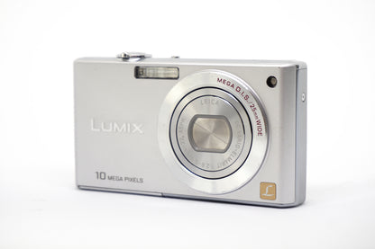 Sony Cyber-shot Silver Compact Digital Camera image 3