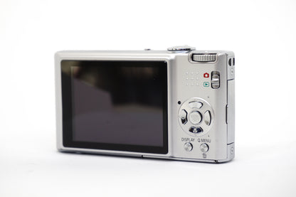 Sony Cyber-shot Silver Compact Digital Camera image 5