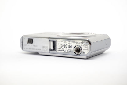 Sony Cyber-shot Silver Compact Digital Camera image 7
