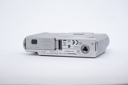 Canon IXUS 90 IS Silver Digital Camera image 5