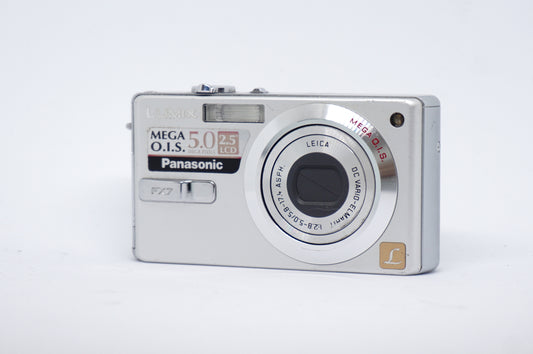Panasonic Lumix Silver Compact Digital Camera image 2