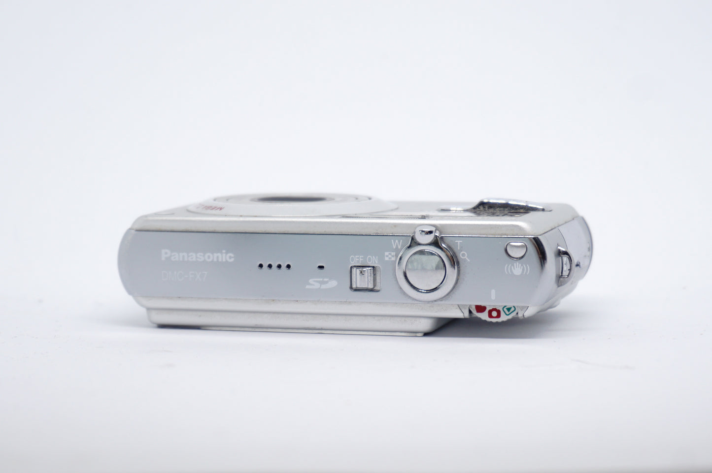 Panasonic Lumix Silver Compact Digital Camera image 4