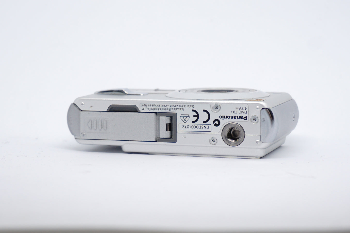 Panasonic Lumix Silver Compact Digital Camera image 5