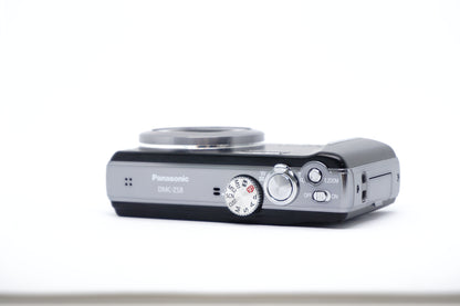 Panasonic Lumix Black Compact Digital Camera 3 image 4