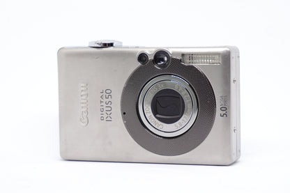 Canon IXUS 50 Silver Digital Camera image 1