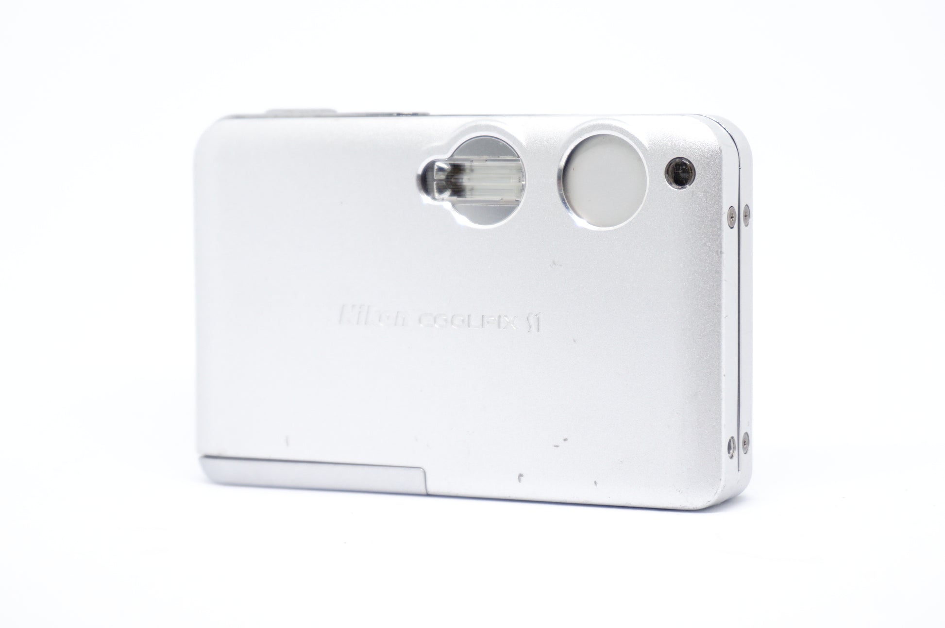 Nikon Coolpix S1 Silver Digital Camera image 1