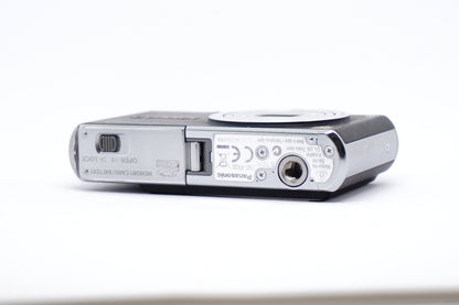 Panasonic Lumix Black Silver Compact Digital Camera image 5