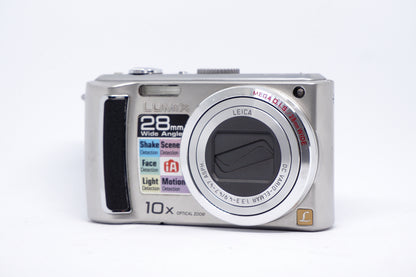 Panasonic Lumix Silver Compact Digital Camera 3 image 1