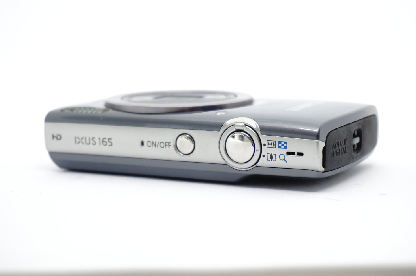 Canon IXUS Grey Compact Digital Camera image 4