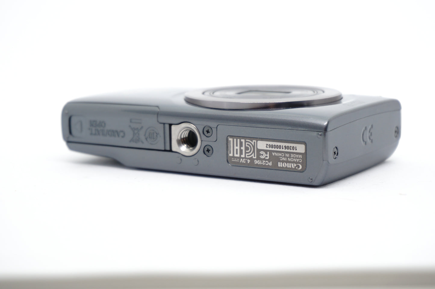 Canon IXUS Grey Compact Digital Camera image 5