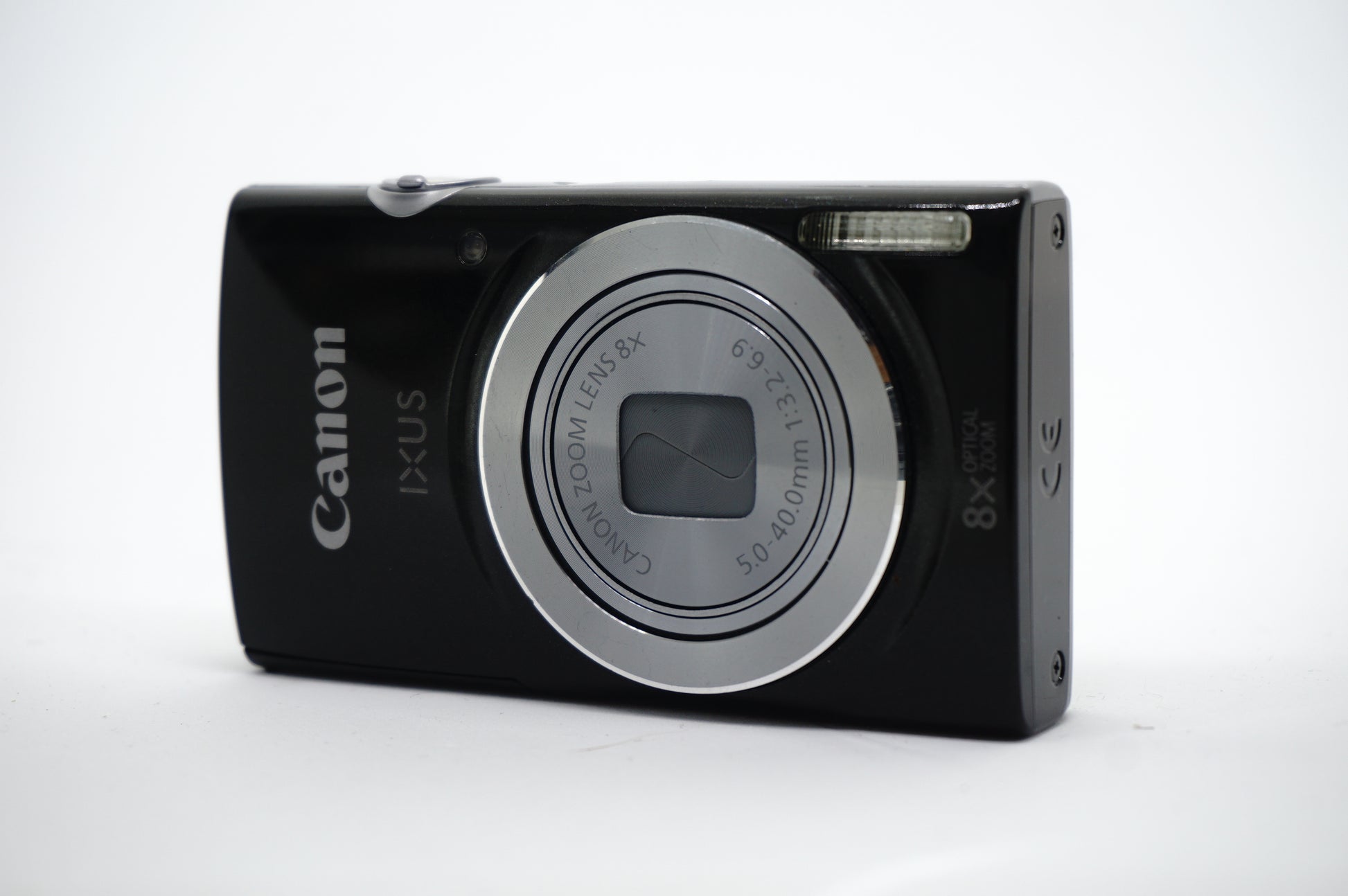 Canon IXUS Black Compact Digital Camera image 1