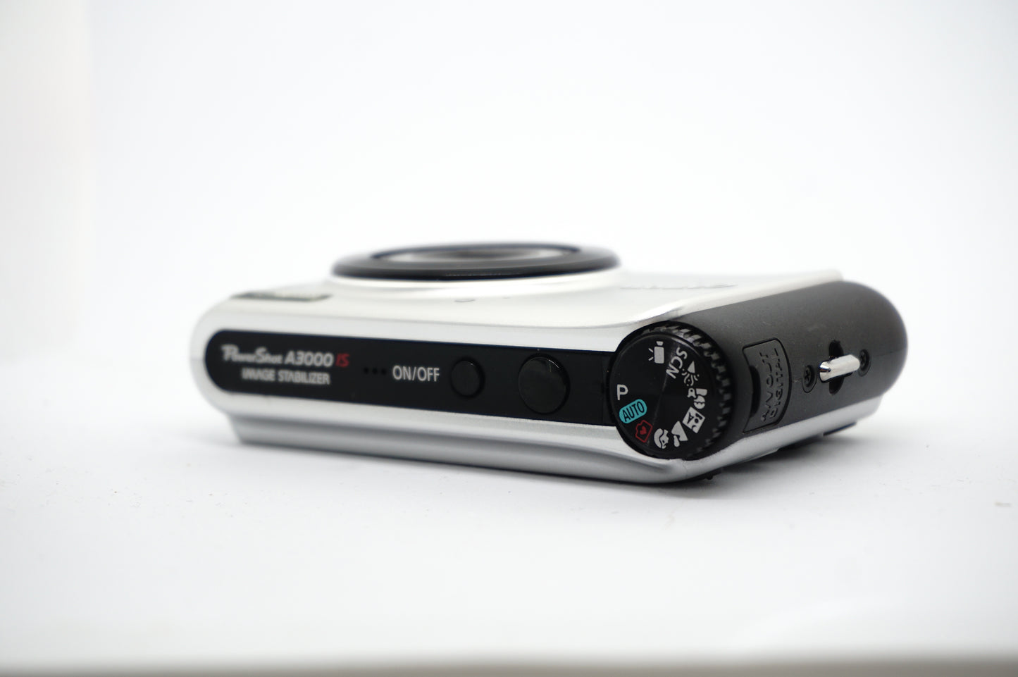 Canon White Black Lens 10MP Compact Digital Camera image 4